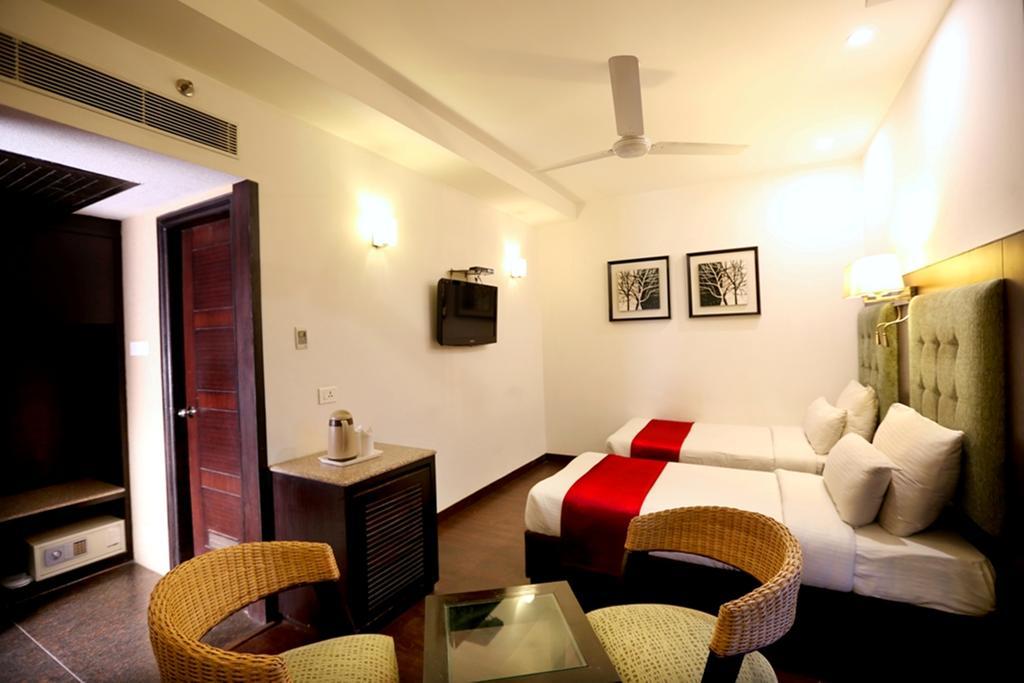 Hotel Oyster Chandigarh Room photo